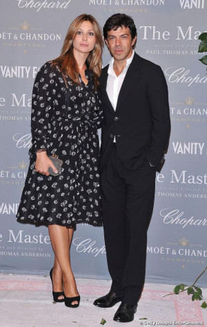 Pierfrancesco Favino Con La Moglie Anna Ferzetti Alla Serata Vanity ...