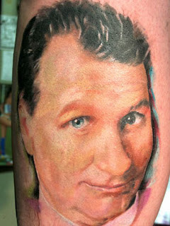Is that Al Bundy???