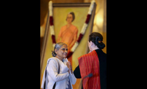 23 congress president sonia gandhi being greeted by ela bhatt pti