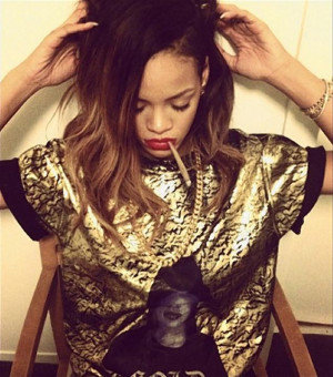 Rihanna lights up: Singer snaps another photo of herself smoking