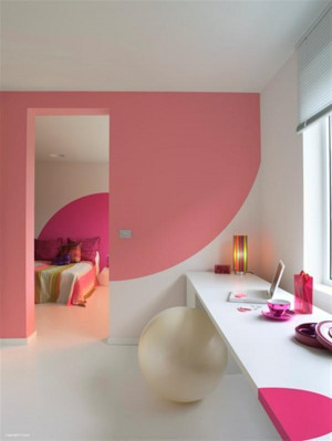 the pink color in wall paint