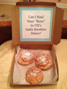 How to ask a guy to a Sadie Hawkins dance More