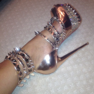these are the crazy christian louboutin high heels that kim kardashian ...