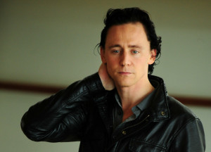 Tom Hiddleston will portray country singer Hank Williams in new biopic ...