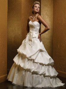 2013 New Arrival Luxurious Sweetheart Embroider Tiered Organza&Satin ...