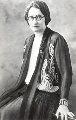 agnes campbell macphail c 1922 via the agnes macphail website