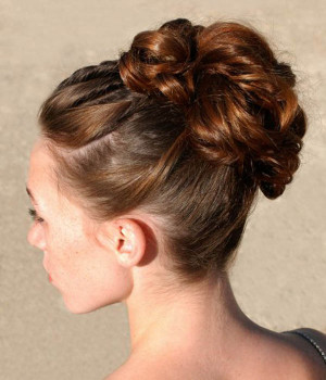 2014 prom hairstyles for long hair