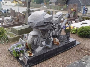 the best gravestone ever for someone who loved motorcycles 5267 views ...