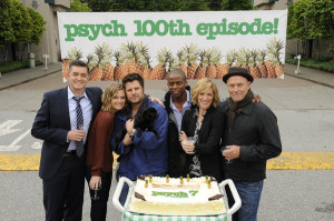 PSYCH — Episode 7004 –Pictured: (l-r) Timothy Omundson, Maggie ...