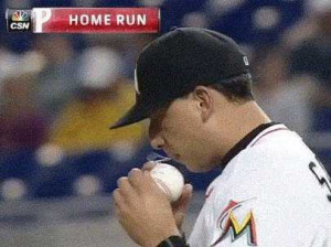 marlins-pitcher-blatantly-spit-on-a-baseball-for-everyone-to-see.jpg