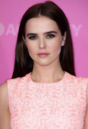 Zoey Deutch Bing Presents
