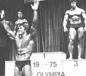 Arnold Schwarzenegger takes the 1975 Mr. Olympia title, with Lou ...