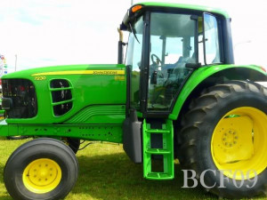 big green tractor Image