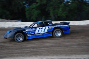dirt track racing Image