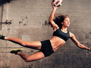 ... hope-solo-went-from-little-girl-with-dad-to-superstar-soccer-goalie