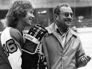 Fred Shero (right) with Bobby Clarke (AP file photo)