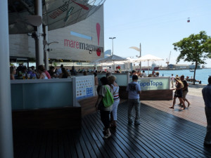tapa tapa maremagnum mall barcelona spain