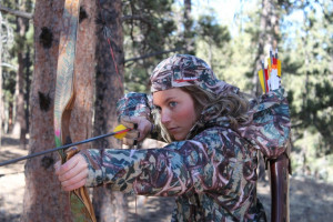 Girl Bow Hunting Funylool