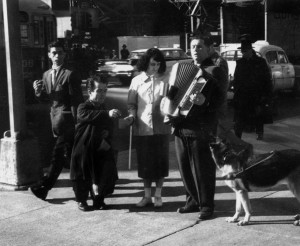 André Kertész: Sixth Avenue , New York, 1959