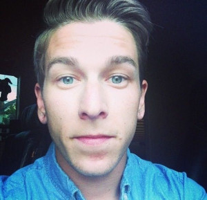 Justin Hills The Charming Hunk