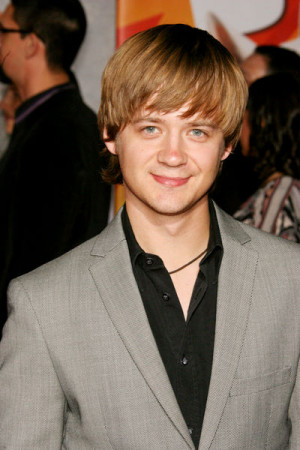 Jason Earles Picture 1