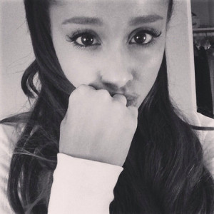 Ariana Grande Instagram Selfie