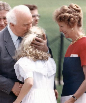 ... Shevardnadze says goodbye to the wife and daughter of James Baker
