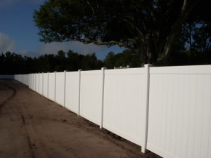 Types of fences > Vinyl / PVC Fence