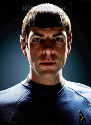 zachary quinto talks about spock & uhura relationship