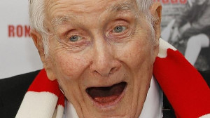 Ronnie Biggs, one of Britain's most notorious criminals, marks the ...