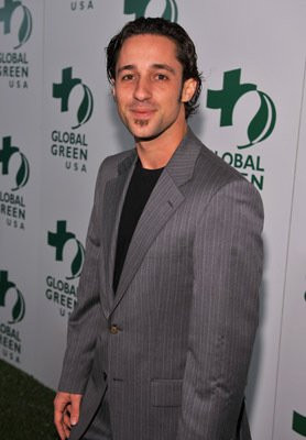 ... courtesy wireimage com names thomas ian nicholas thomas ian nicholas