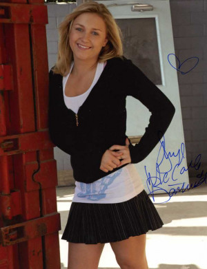 Dakota Skye Skye mccole bartusiak