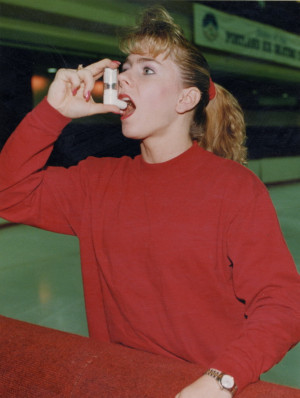 View full size Never mind the inhaler, Tonya, you may have been duped!