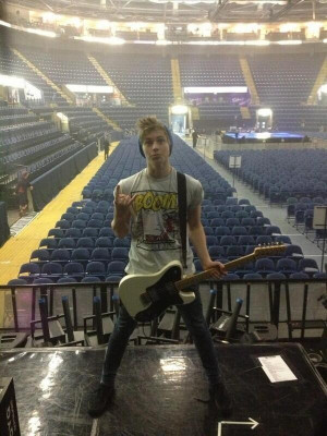 Luke Hemmings Quotes