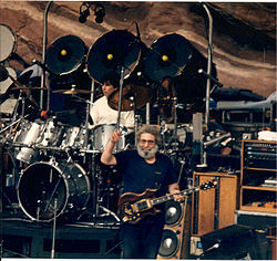 Jerry Garcia tijdens een optreden van The Grateful Dead , 1987