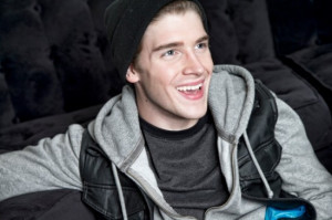 Brendan Dooling Photoshoot Brendan-dooling-carrie-diaries ...