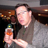 The episode was directed by Paul Feig .