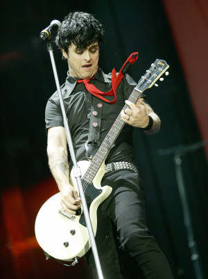 Green Day Pictures: 2005