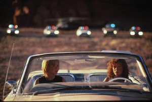 Still of Geena Davis and Susan Sarandon in Thelma & Louise (1991)
