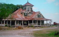... future house to look like hub and garth s house from secondhand lions
