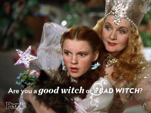 Dorothy (Judy Garland) and Glinda, the Good Witch (Billie Burke)