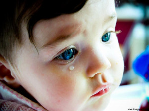 Crying baby girl images