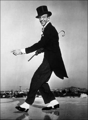 Fred Astaire, nome artístico de Frederick Austerlitz (Omaha, 10 de ...