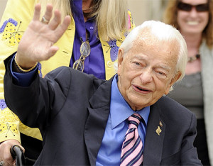 Sen. Robert Byrd, the longest-serving member of Congress, has died at ...