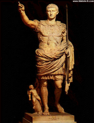 Statue d'Auguste, I° siècle après Jésus Christ, conservée à Rome ...