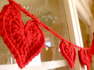 Crocheted Heart Garland Pattern