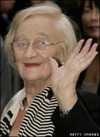 Brief about Liz Smith: By info that we know Liz Smith was born at 1923 ...