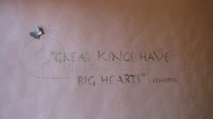 http://www.pics22.com/great-king-have-big-hearts-animal-quote/