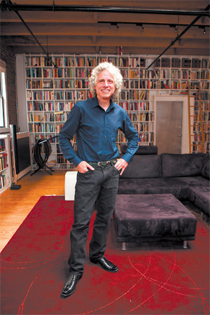 Steven Pinker in the living room of his apartment, Boston