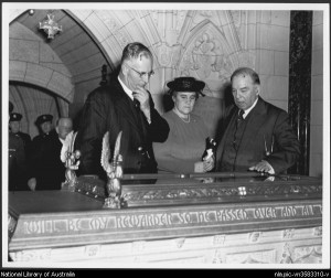 John Curtin and Mrs Curtin with Canadian Prime Minister Mackenzie King